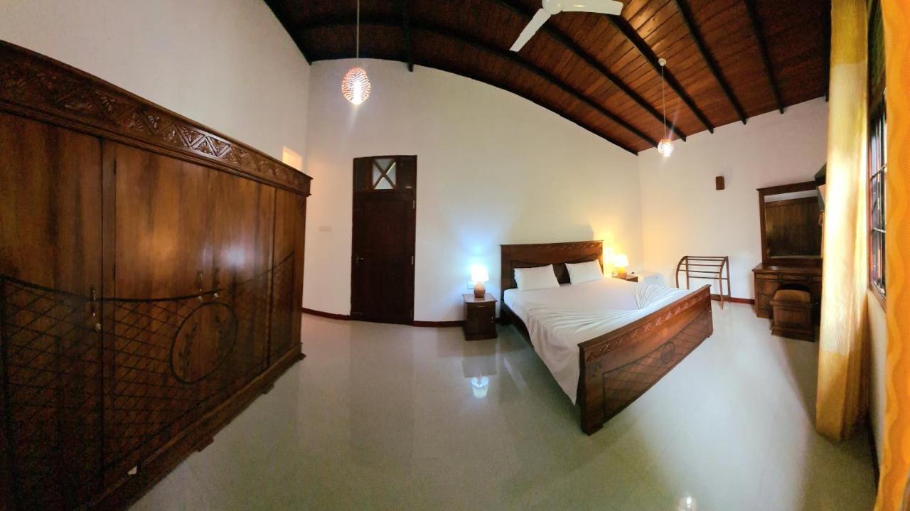 Golden Relax Villa With Pool, Restaurant & European Service Eramudugaha Εξωτερικό φωτογραφία