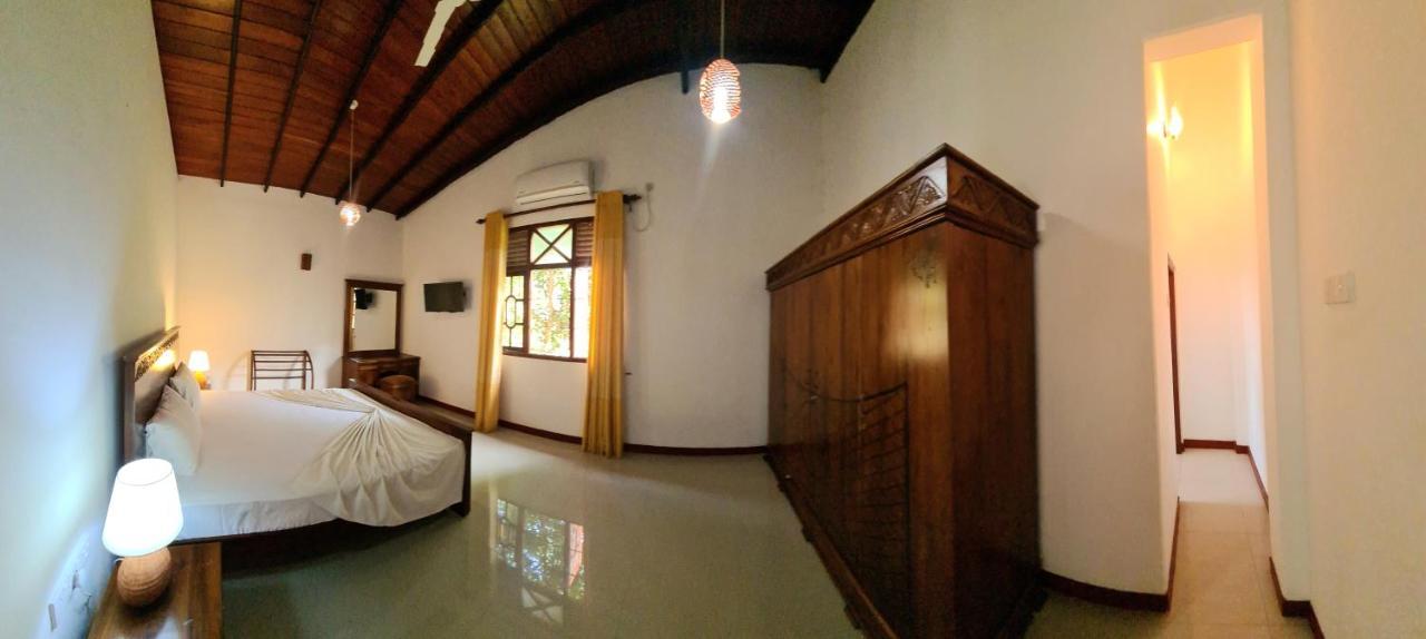 Golden Relax Villa With Pool, Restaurant & European Service Eramudugaha Εξωτερικό φωτογραφία